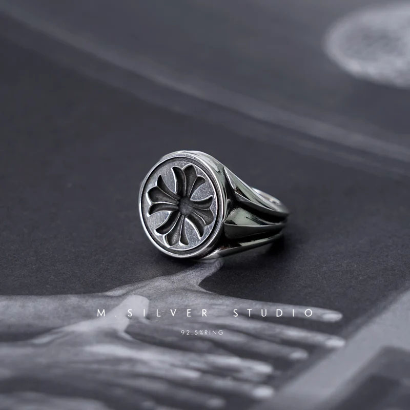 Chrome Hearts Cross Ring - Gothic 925 Sterling Silver Jewelry | David Studio