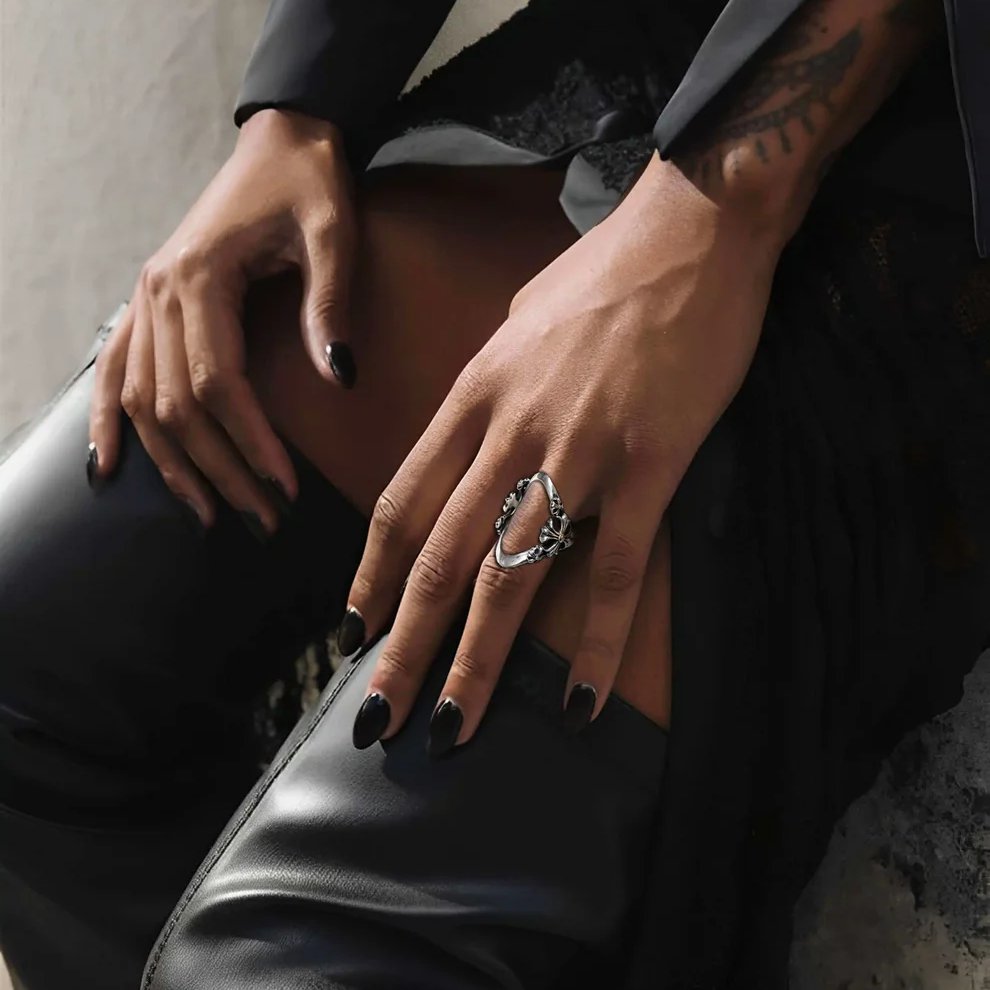 Chrome Hearts Cross Ring - Gothic 925 Sterling Silver Jewelry | David Studio