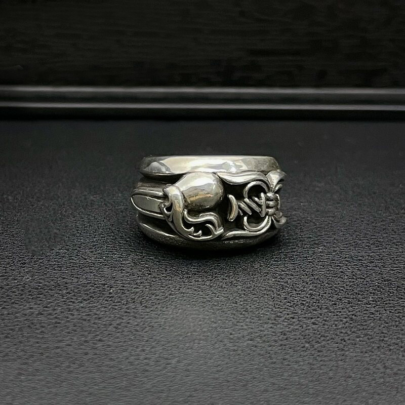 Chrome Hearts Cross Ring - Gothic 925 Sterling Silver Jewelry | David Studio