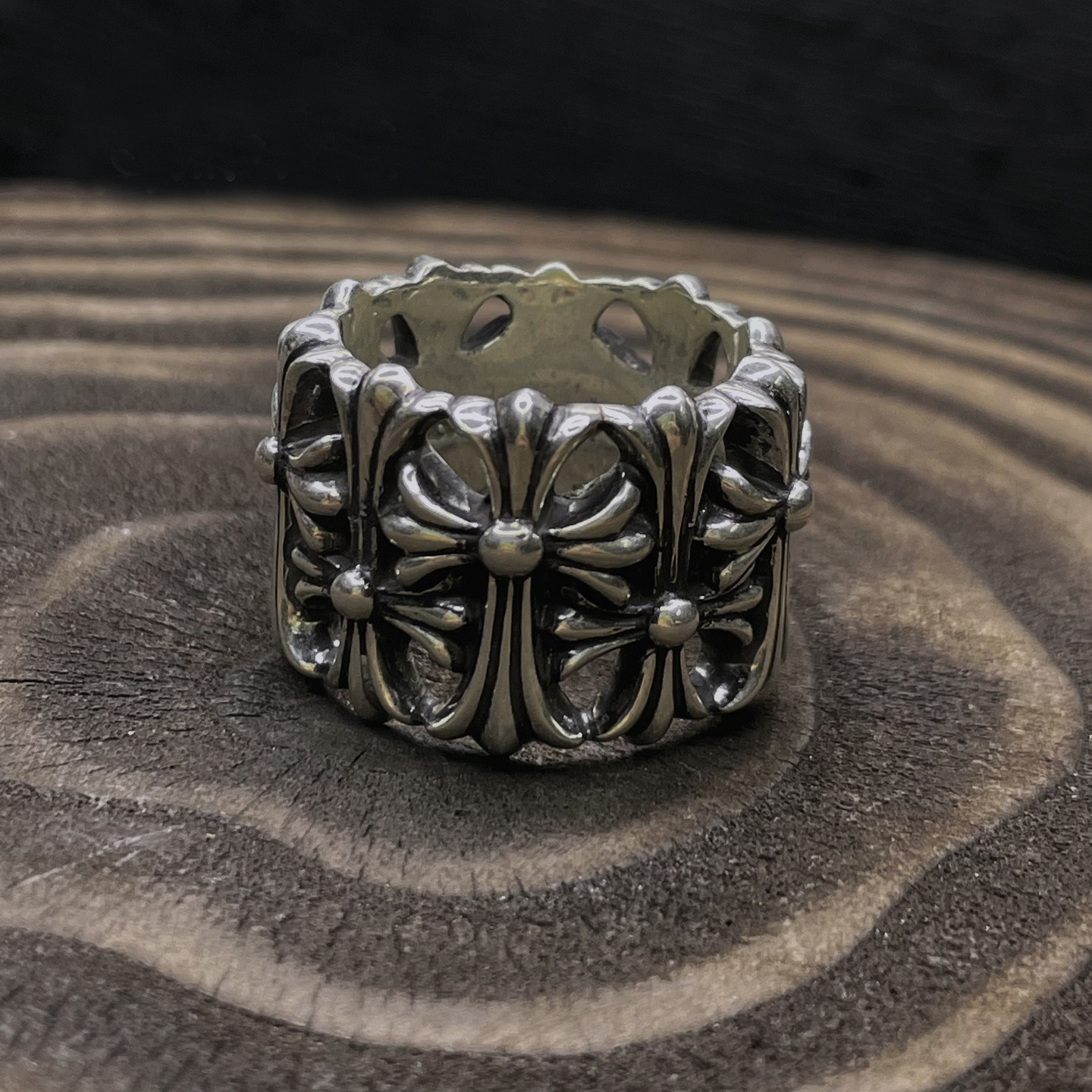 Chrome Hearts Cross Ring - Gothic 925 Sterling Silver Jewelry | David Studio