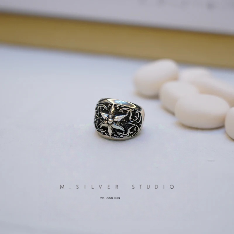 Chrome Hearts Cross Ring - Gothic 925 Sterling Silver Jewelry | David Studio