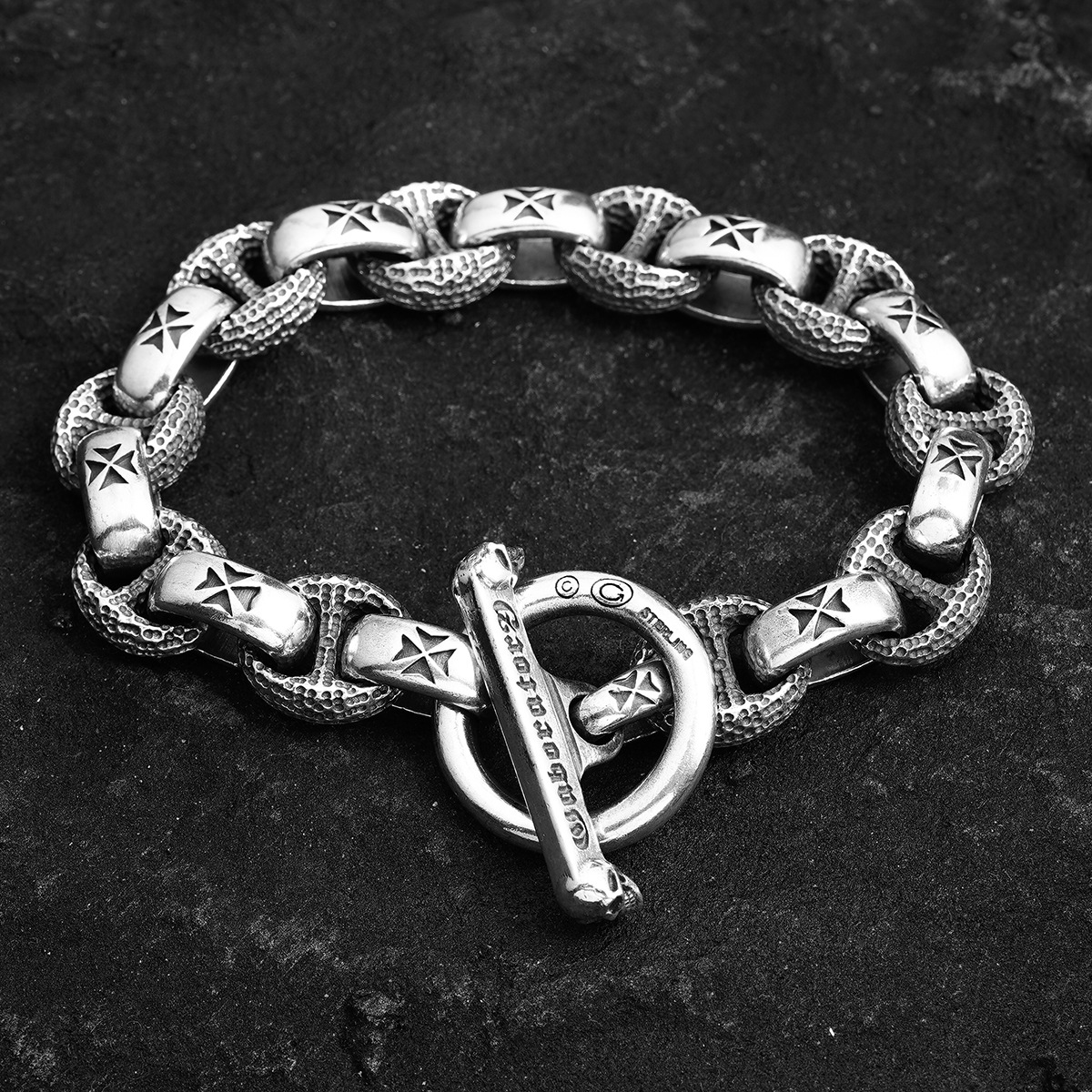 Chrome Hearts Cross Ring - Gothic 925 Sterling Silver Jewelry | David Studio