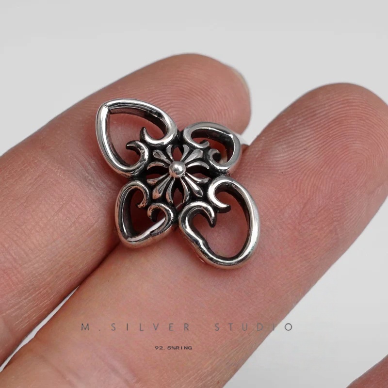Chrome Hearts Cross Ring - Gothic 925 Sterling Silver Jewelry | David Studio