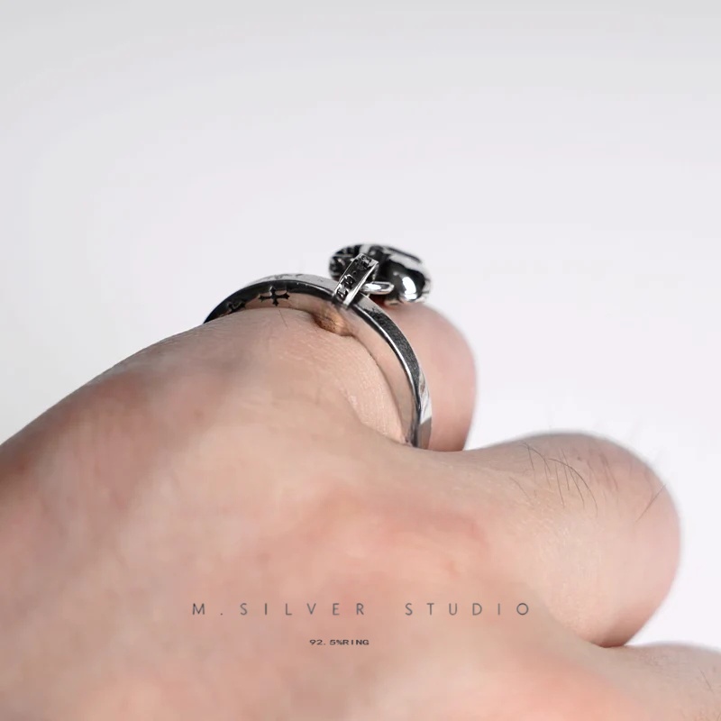 Chrome Hearts Cross Ring - Gothic 925 Sterling Silver Jewelry | David Studio