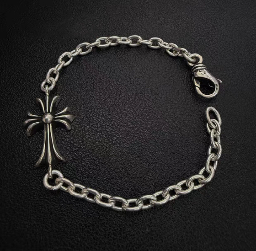 Chrome Hearts Cross Ring - Gothic 925 Sterling Silver Jewelry | David Studio