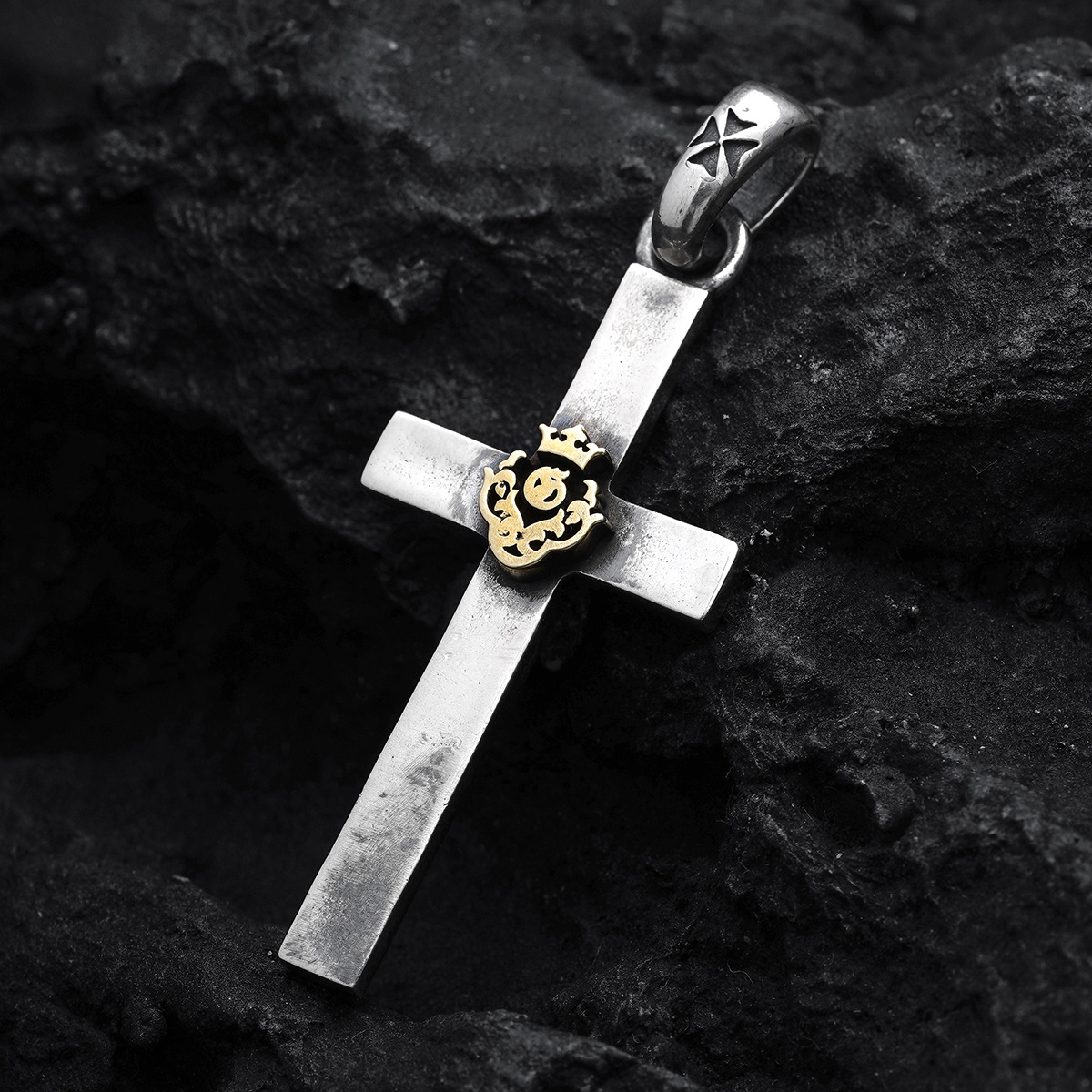 Chrome Hearts Cross Ring - Gothic 925 Sterling Silver Jewelry | David Studio