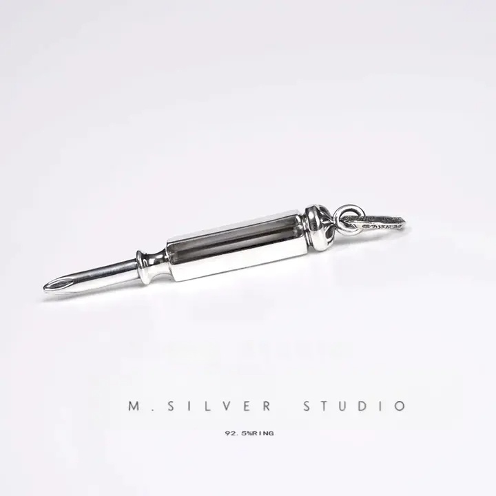 Chrome Hearts Cross Ring - Gothic 925 Sterling Silver Jewelry | David Studio