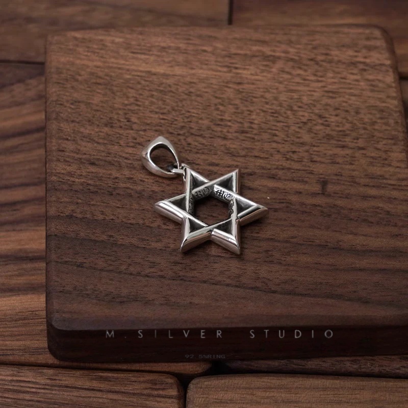 Chrome Hearts Cross Ring - Gothic 925 Sterling Silver Jewelry | David Studio