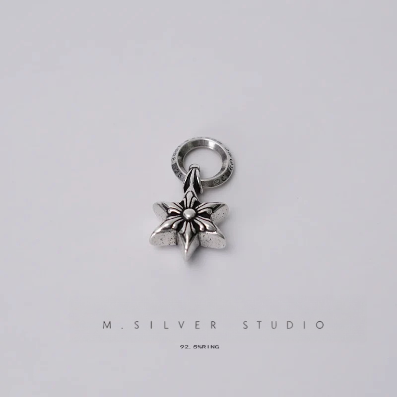 Chrome Hearts Cross Ring - Gothic 925 Sterling Silver Jewelry | David Studio