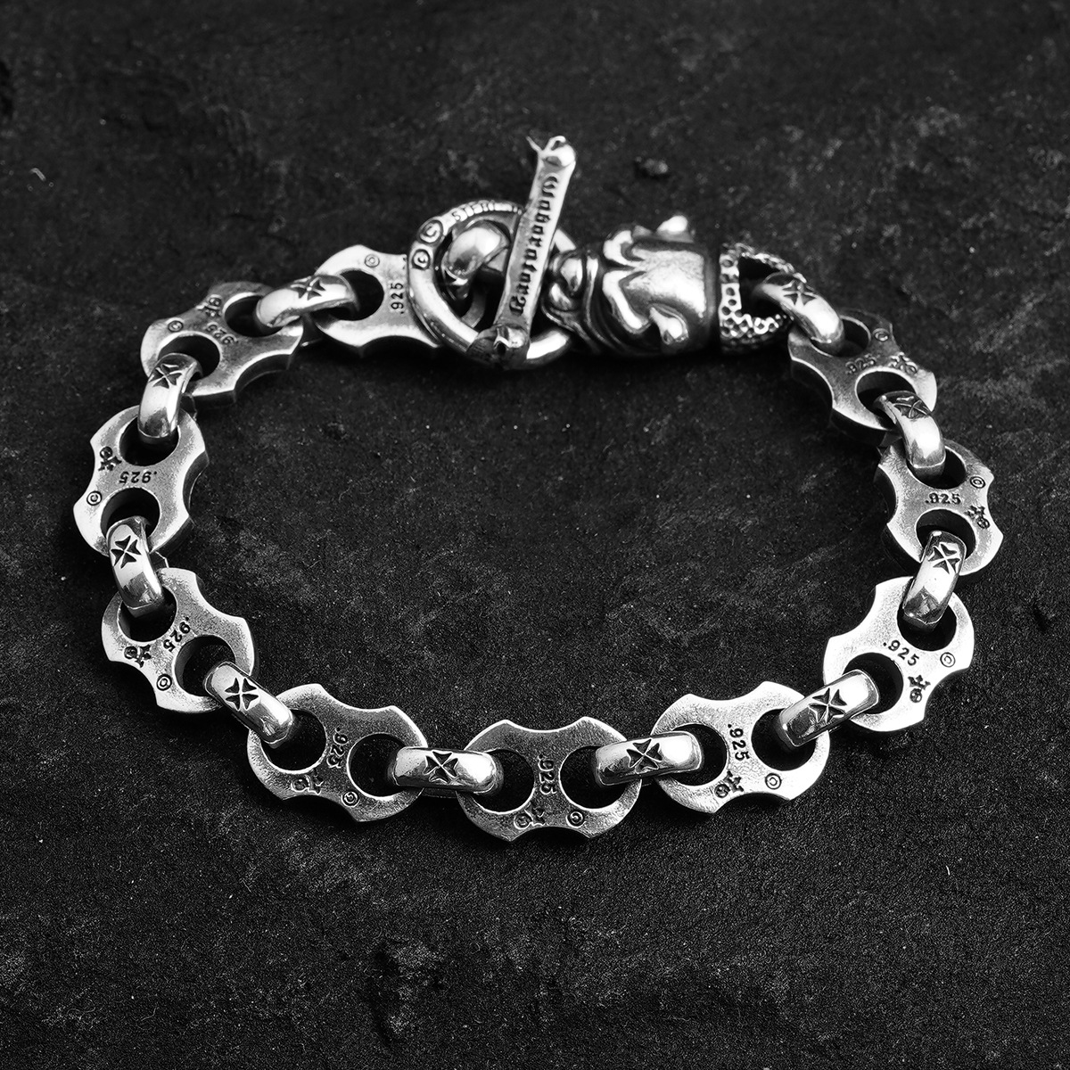 Chrome Hearts Cross Ring - Gothic 925 Sterling Silver Jewelry | David Studio