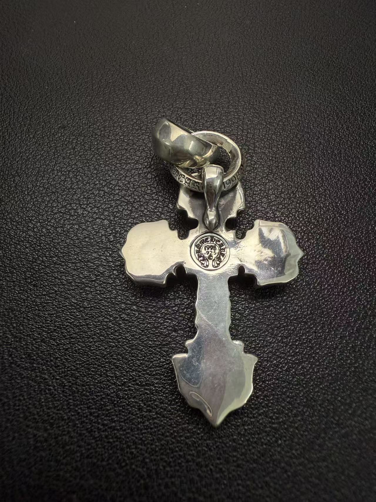 Chrome Hearts Cross Ring - Gothic 925 Sterling Silver Jewelry | David Studio