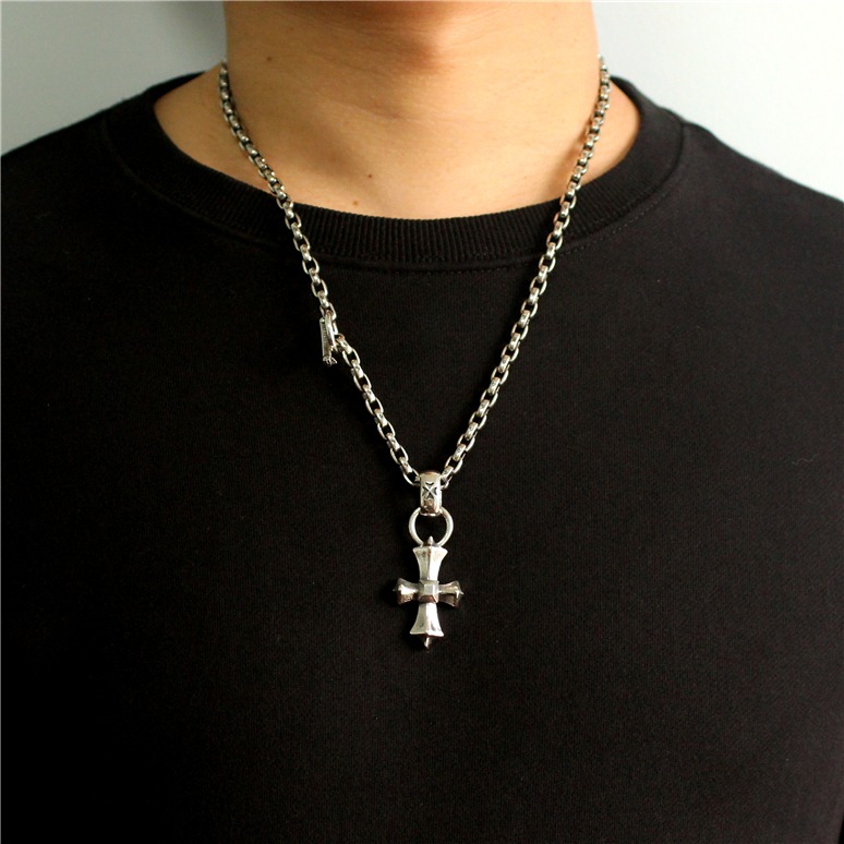 Chrome Hearts Cross Ring - Gothic 925 Sterling Silver Jewelry | David Studio