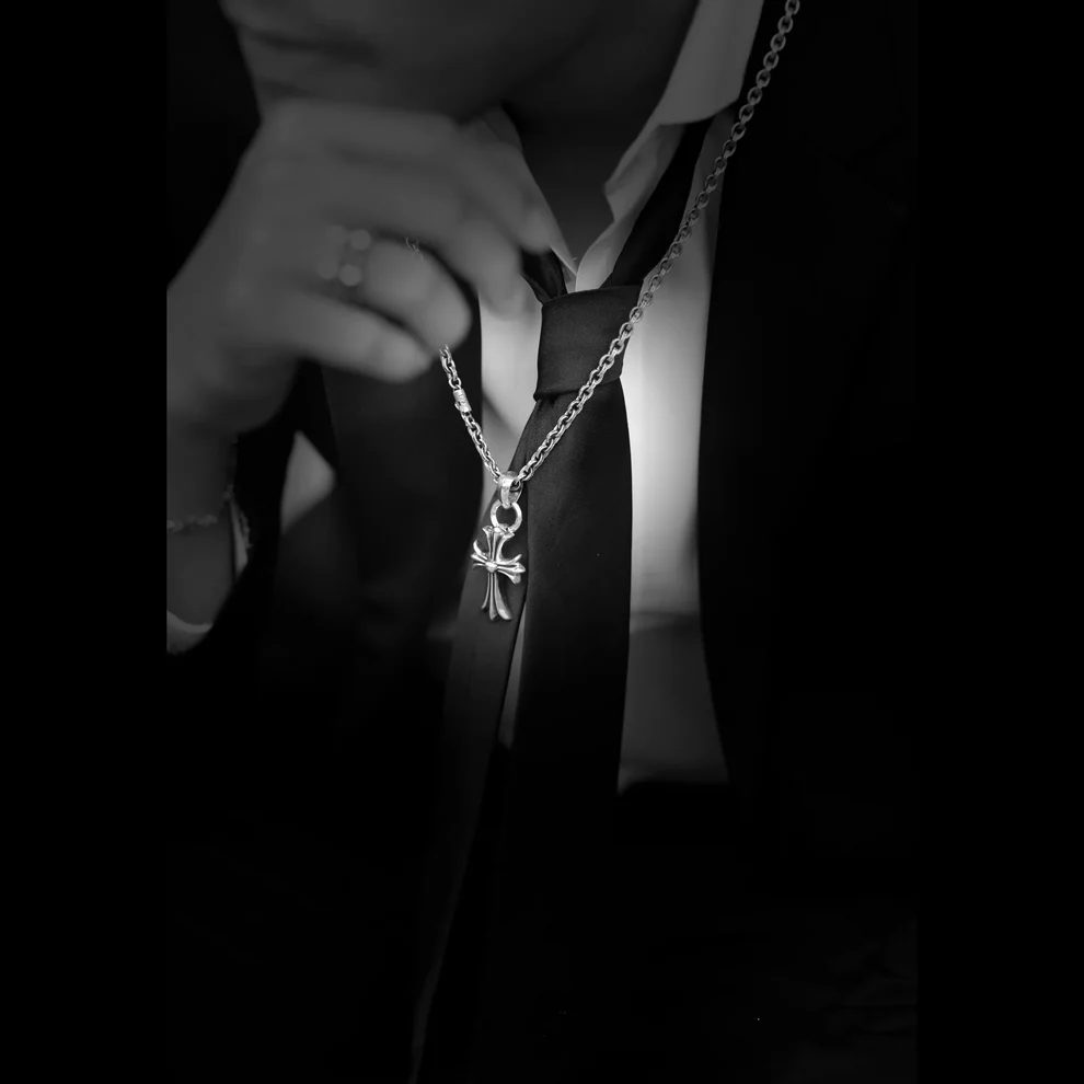 Chrome Hearts Cross Ring - Gothic 925 Sterling Silver Jewelry | David Studio