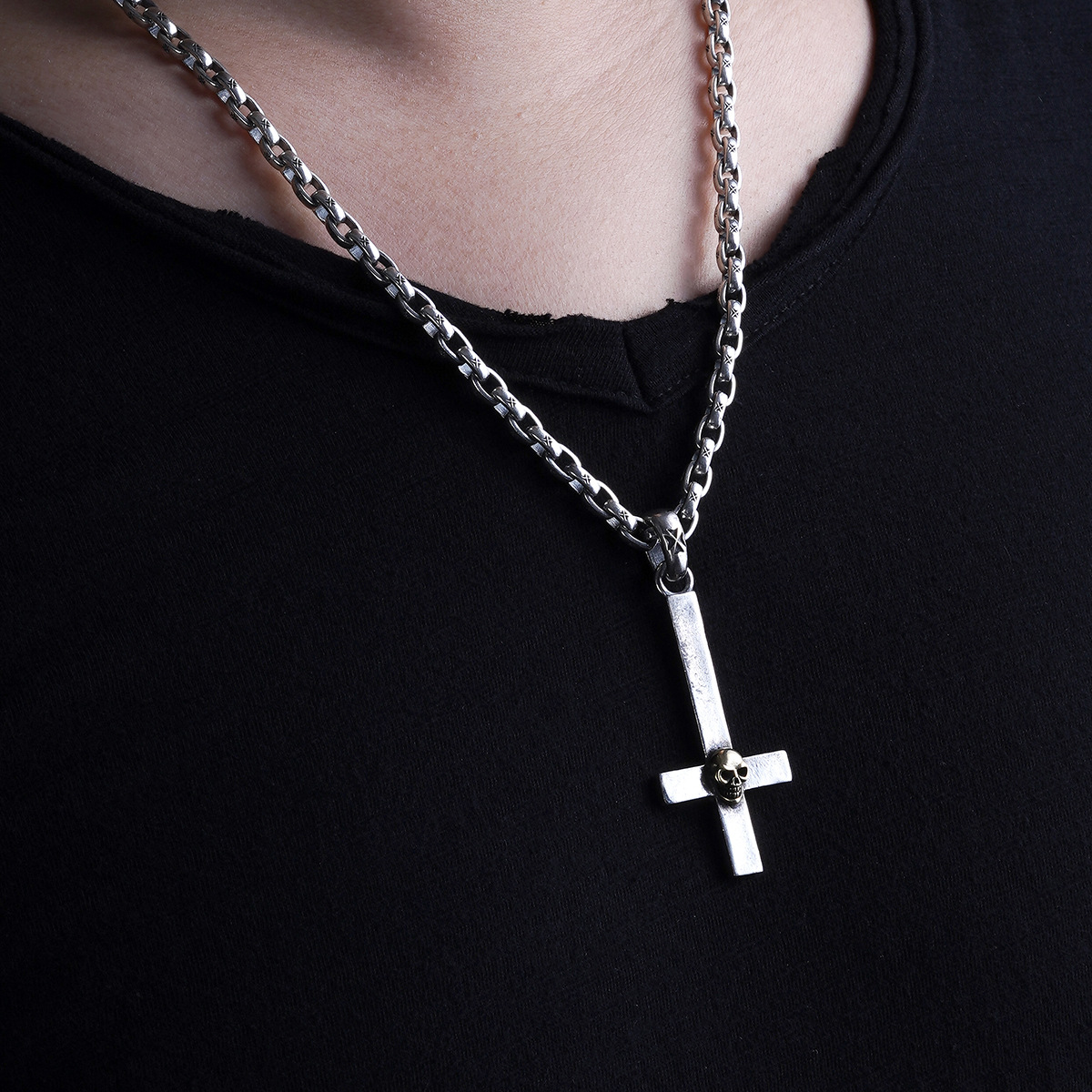 Chrome Hearts Cross Ring - Gothic 925 Sterling Silver Jewelry | David Studio