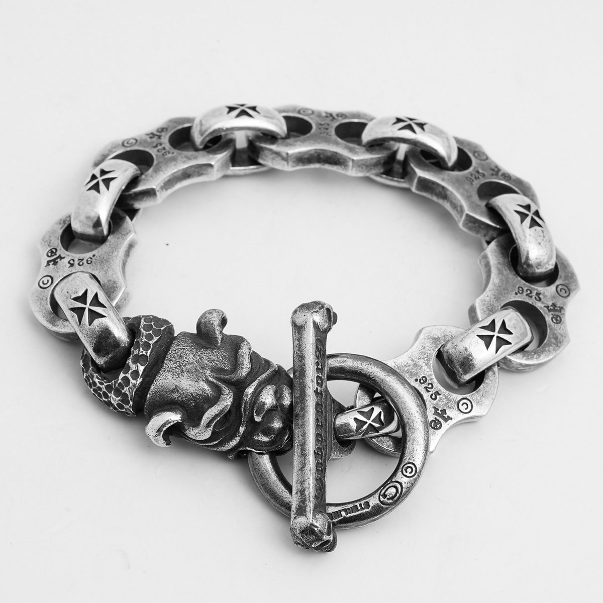 Chrome Hearts Cross Ring - Gothic 925 Sterling Silver Jewelry | David Studio