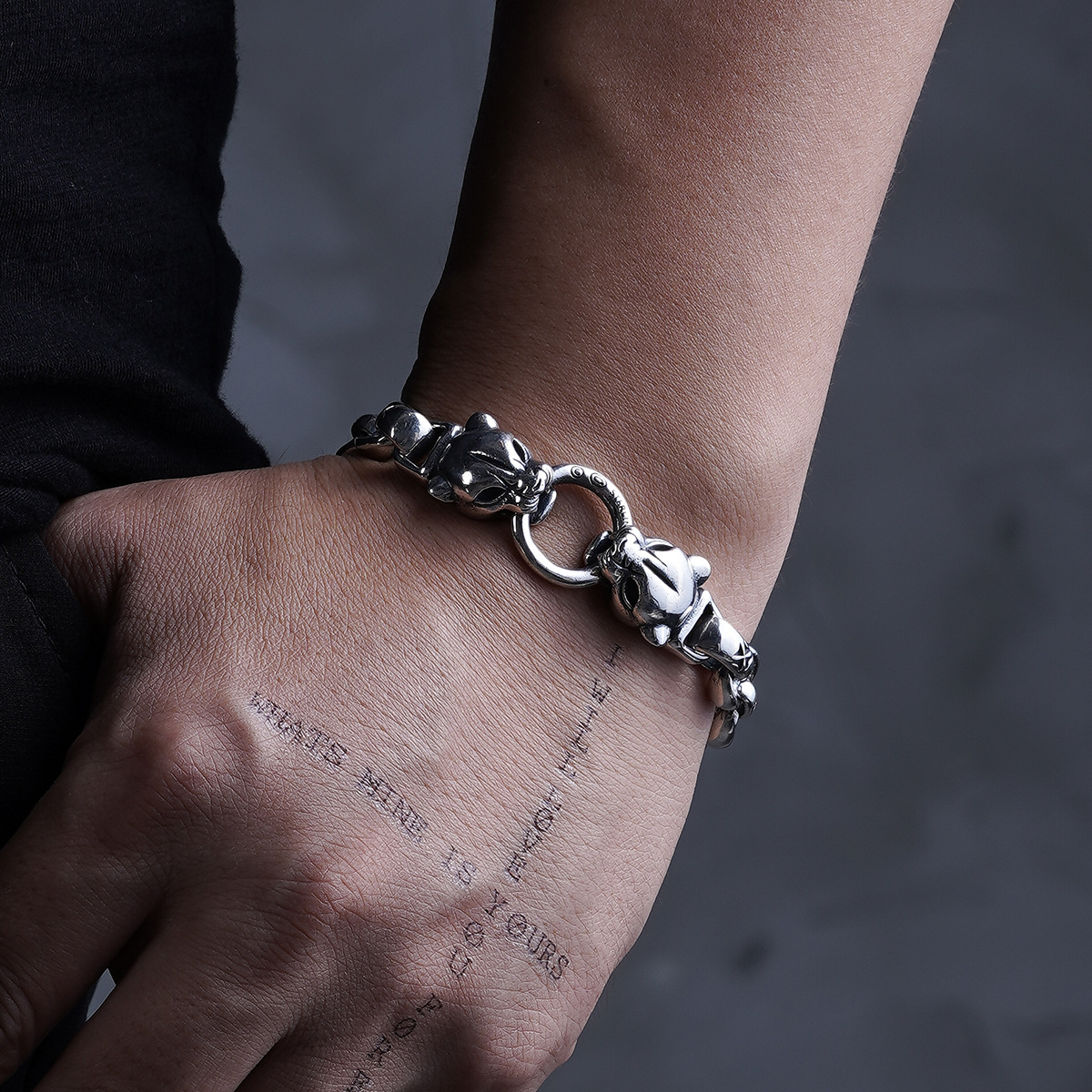 Chrome Hearts Cross Ring - Gothic 925 Sterling Silver Jewelry | David Studio