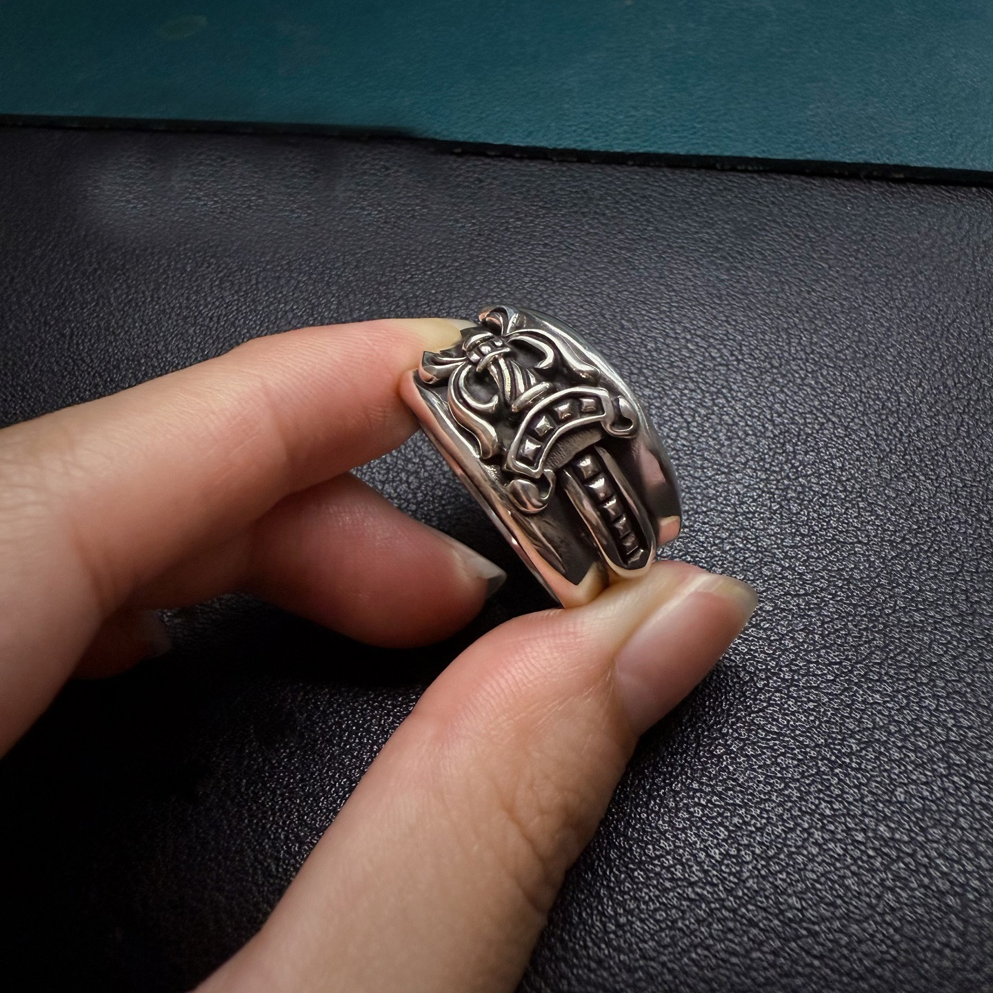 Chrome Hearts Cross Ring - Gothic 925 Sterling Silver Jewelry | David Studio