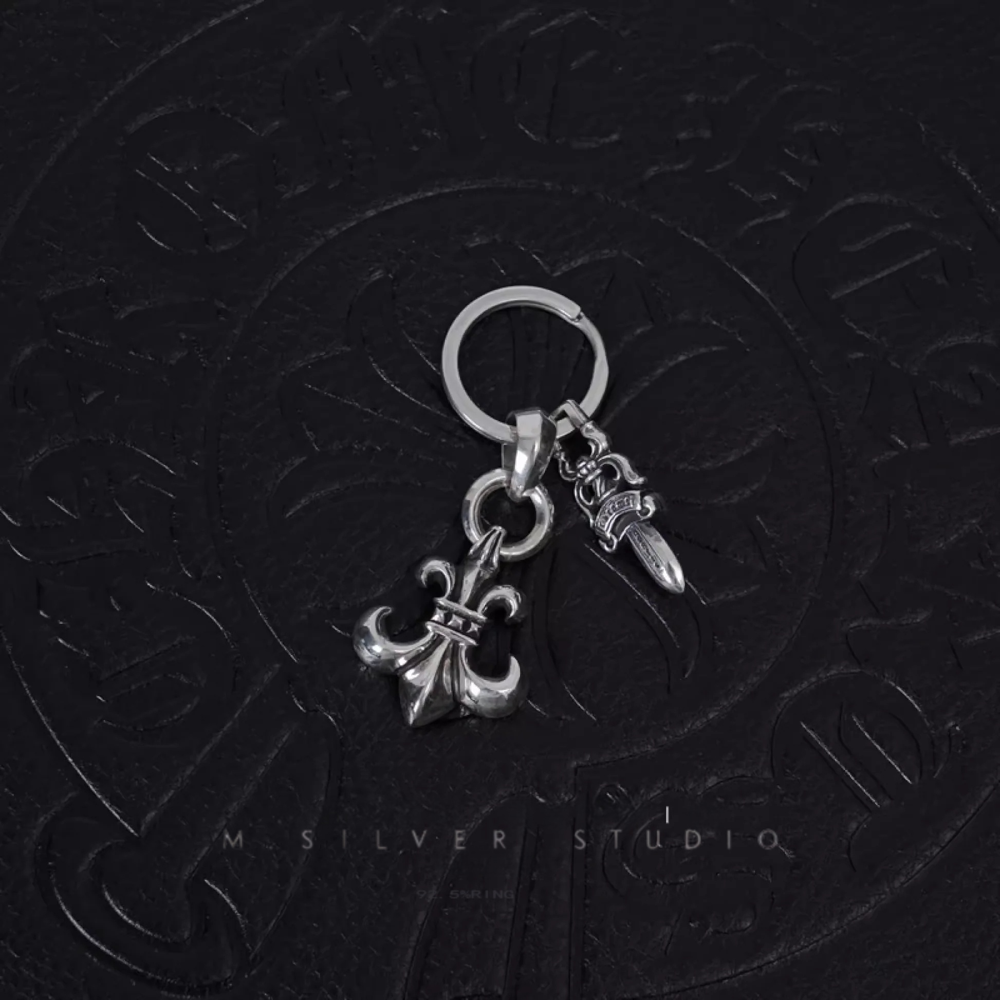 Chrome Hearts Cross Ring - Gothic 925 Sterling Silver Jewelry | David Studio