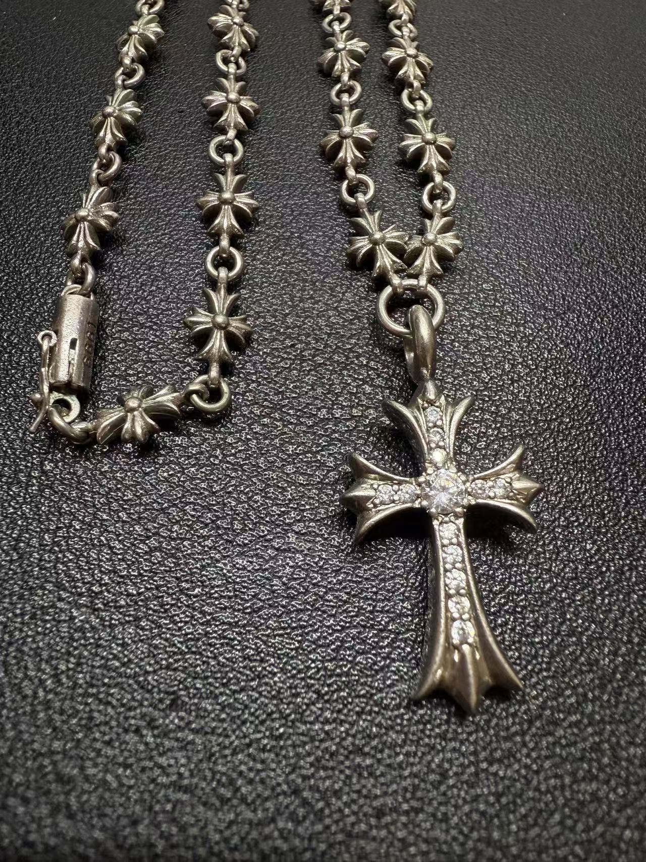 Chrome Hearts Cross Ring - Gothic 925 Sterling Silver Jewelry | David Studio