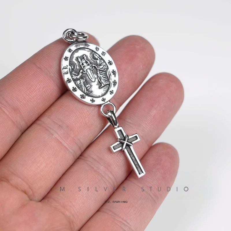 Chrome Hearts Cross Ring - Gothic 925 Sterling Silver Jewelry | David Studio