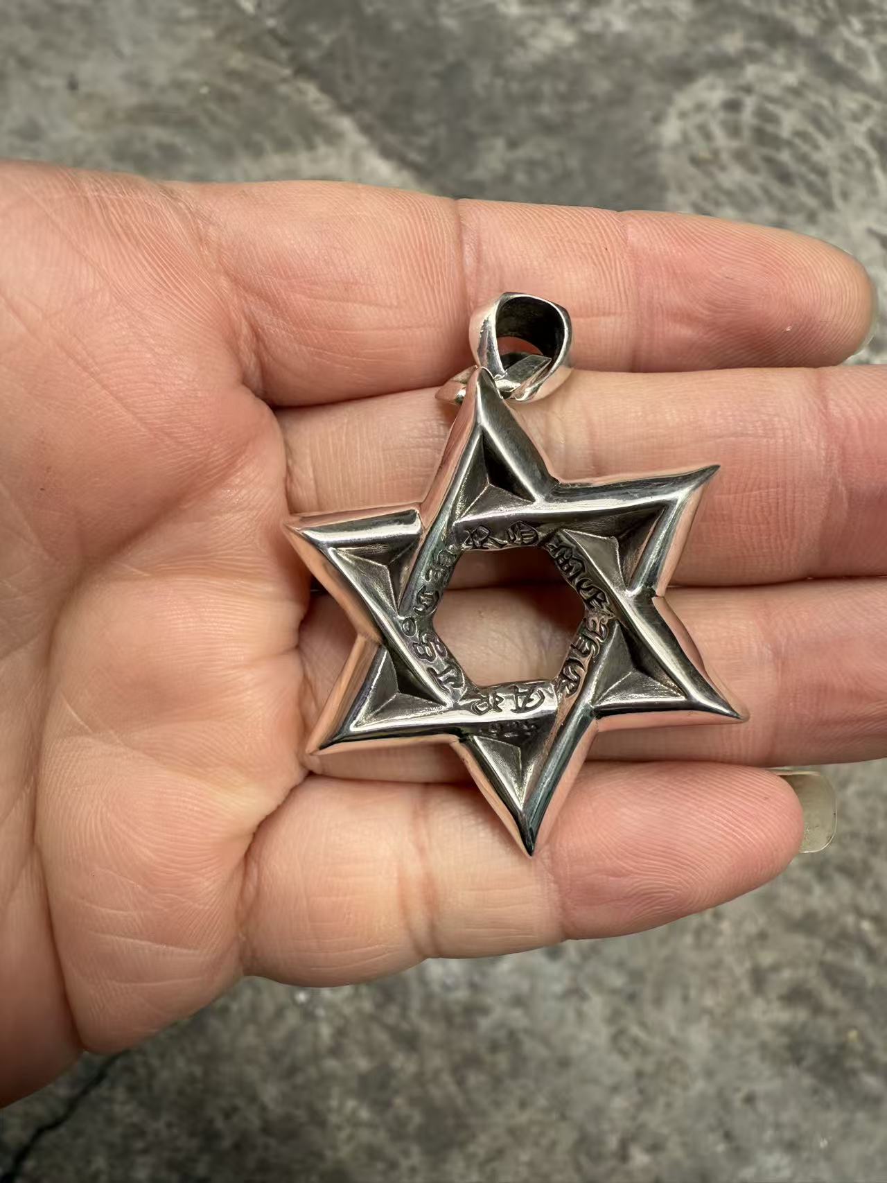 Chrome Hearts Cross Ring - Gothic 925 Sterling Silver Jewelry | David Studio