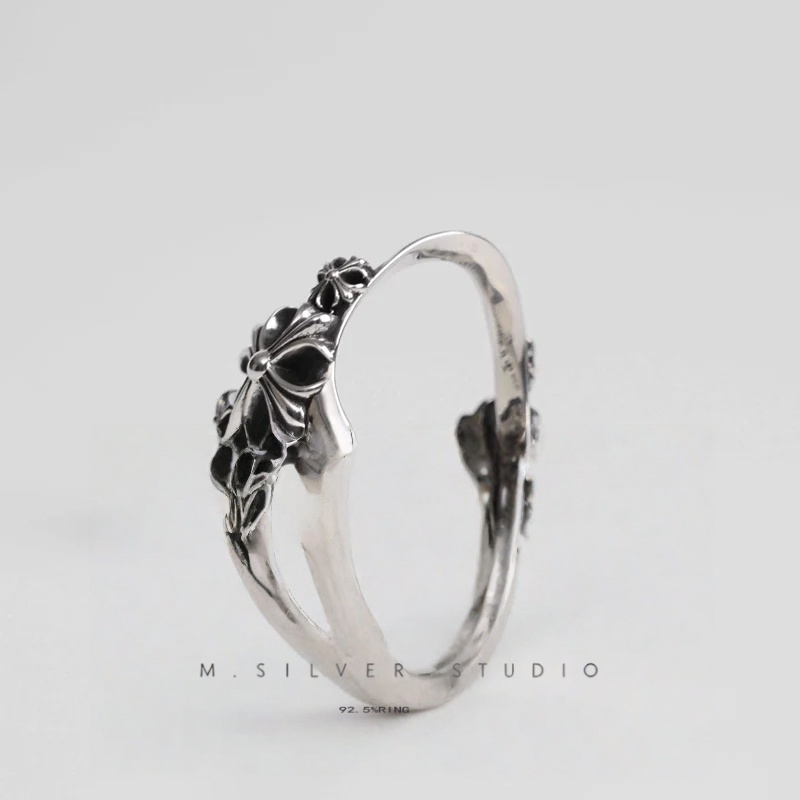 Chrome Hearts Cross Ring - Gothic 925 Sterling Silver Jewelry | David Studio