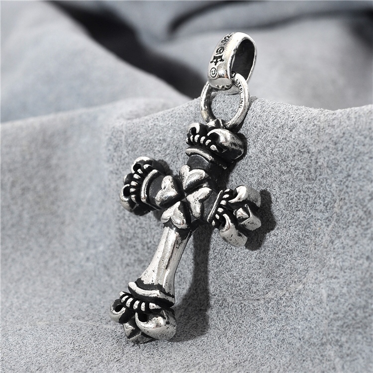Chrome Hearts Cross Ring - Gothic 925 Sterling Silver Jewelry | David Studio