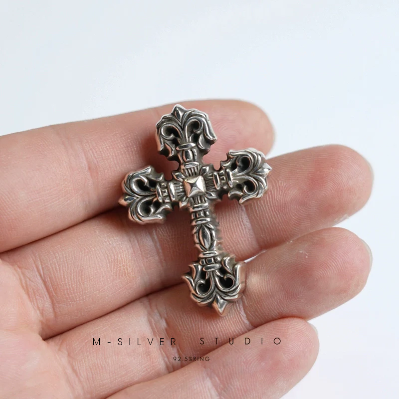 Chrome Hearts Cross Ring - Gothic 925 Sterling Silver Jewelry | David Studio
