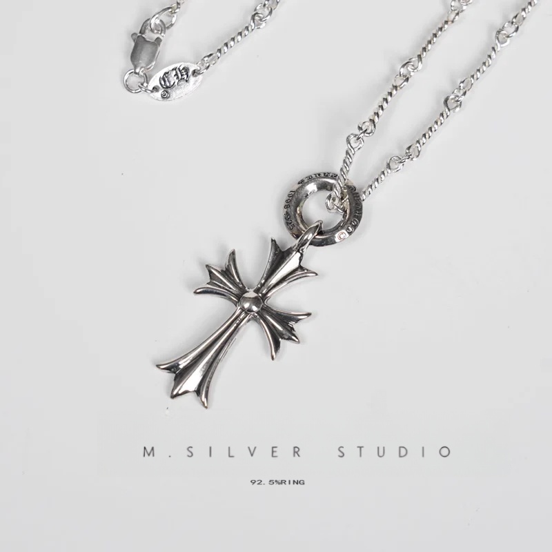 Chrome Hearts Cross Ring - Gothic 925 Sterling Silver Jewelry | David Studio