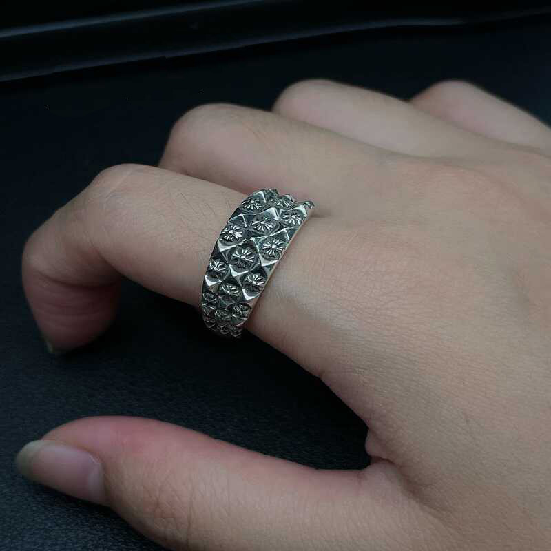 Chrome Hearts Cross Ring - Gothic 925 Sterling Silver Jewelry | David Studio