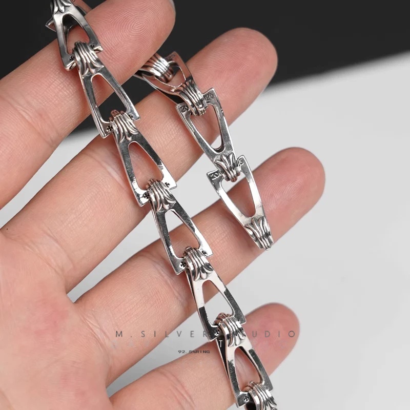 Chrome Hearts Cross Ring - Gothic 925 Sterling Silver Jewelry | David Studio