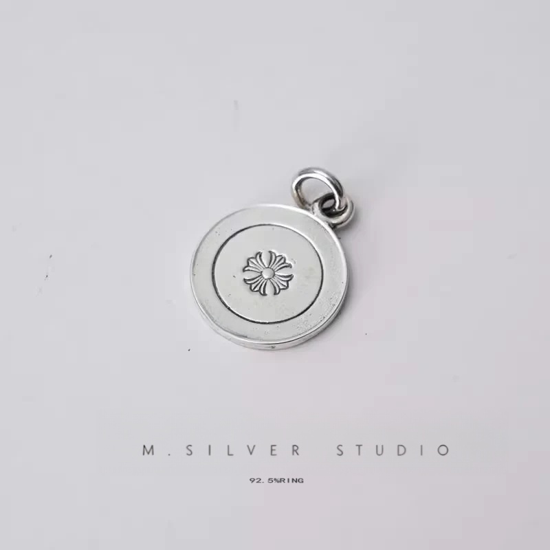 Chrome Hearts Cross Ring - Gothic 925 Sterling Silver Jewelry | David Studio