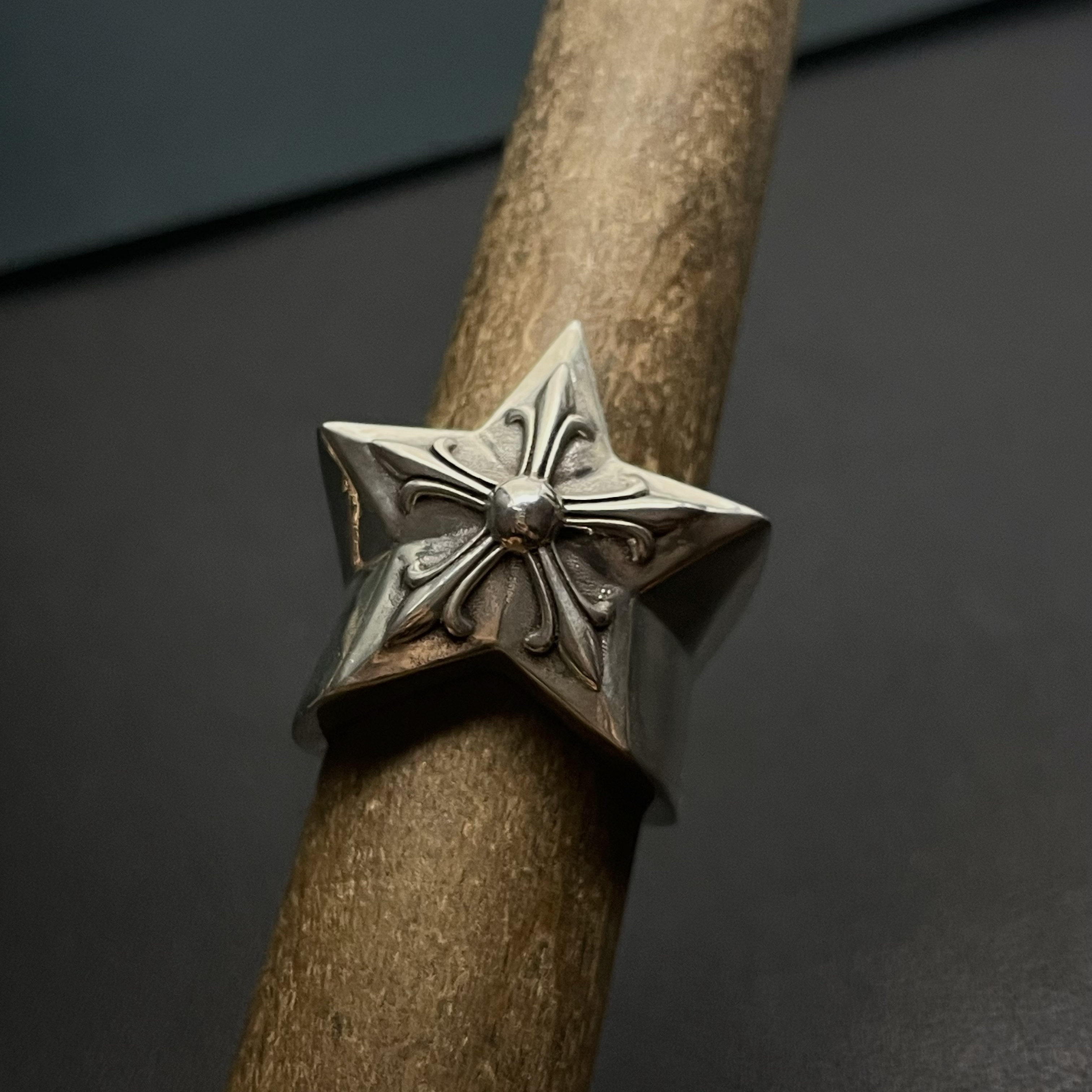 Chrome Hearts Cross Ring - Gothic 925 Sterling Silver Jewelry | David Studio