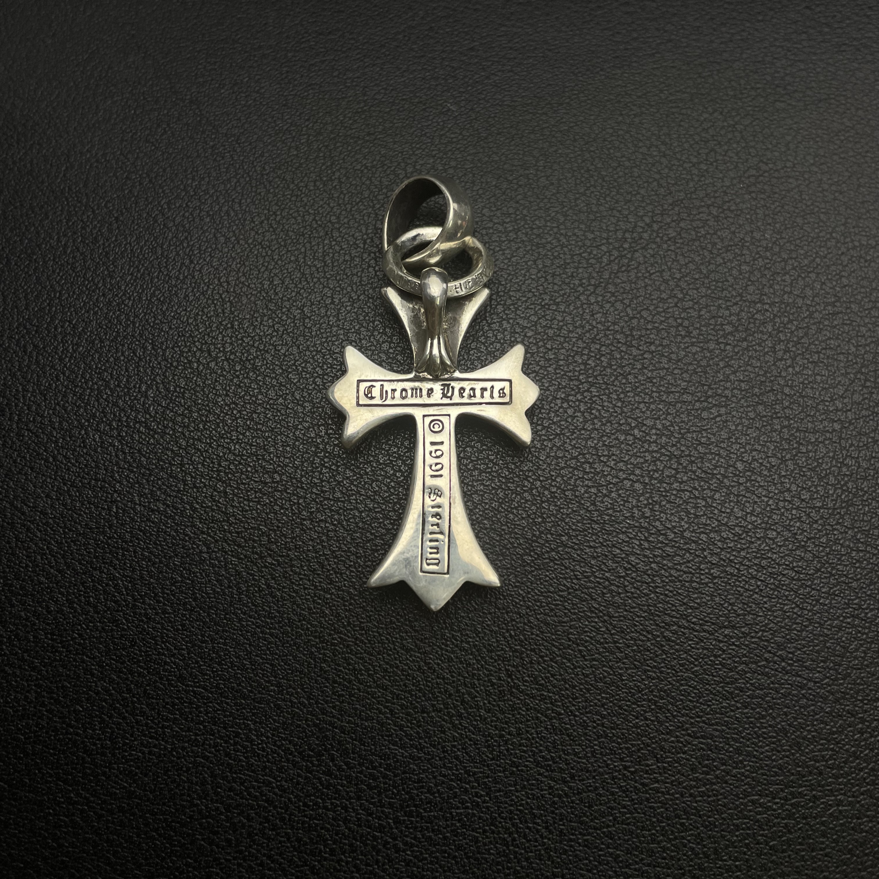 Chrome Hearts Cross Ring - Gothic 925 Sterling Silver Jewelry | David Studio