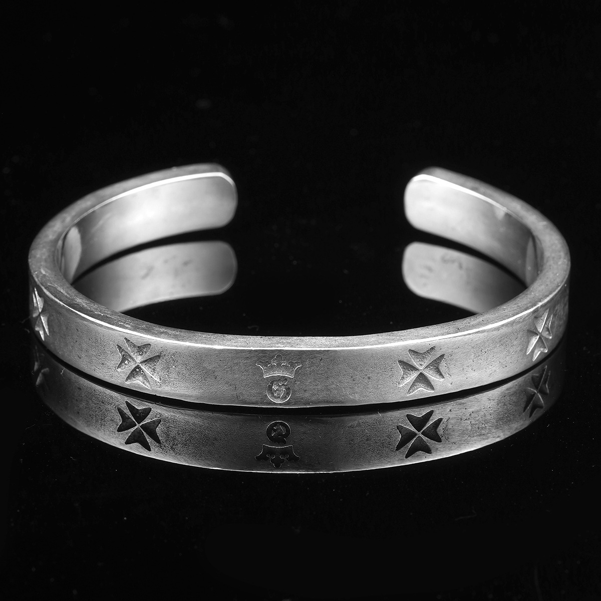 Chrome Hearts Cross Ring - Gothic 925 Sterling Silver Jewelry | David Studio