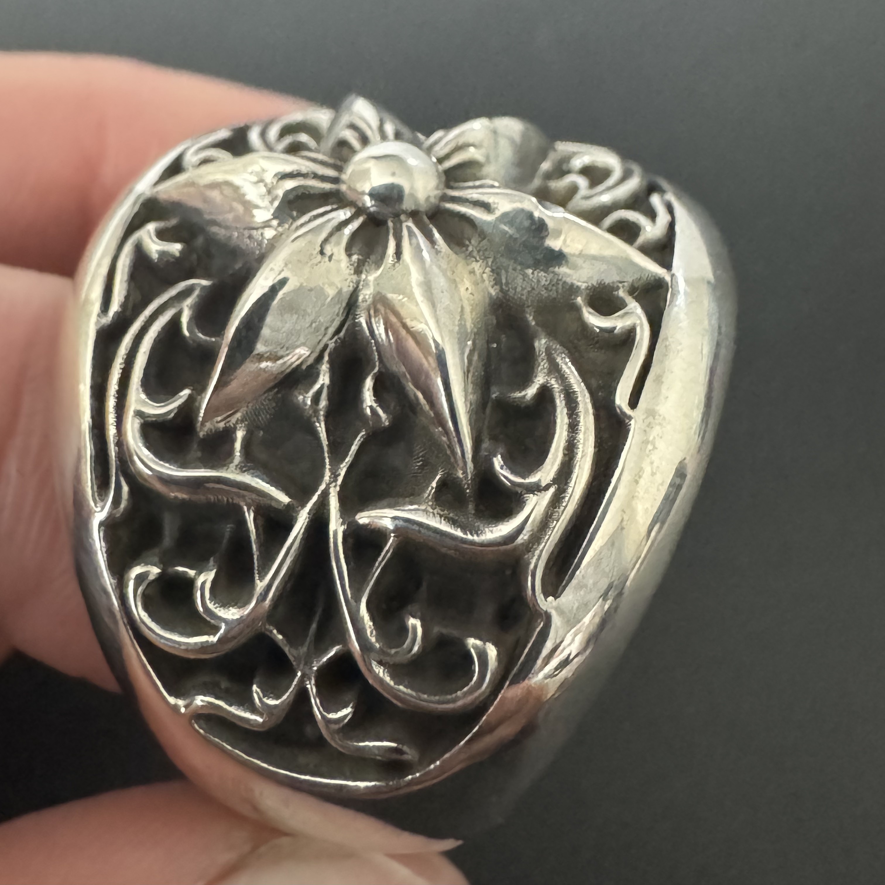 Chrome Hearts Cross Ring - Gothic 925 Sterling Silver Jewelry | David Studio