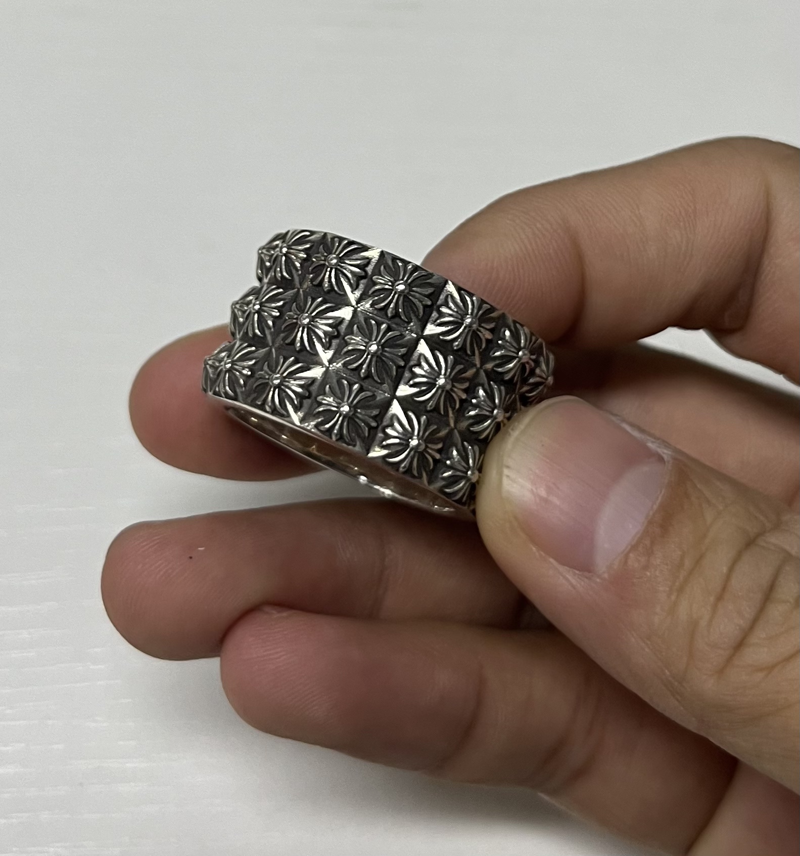 Chrome Hearts Cross Ring - Gothic 925 Sterling Silver Jewelry | David Studio