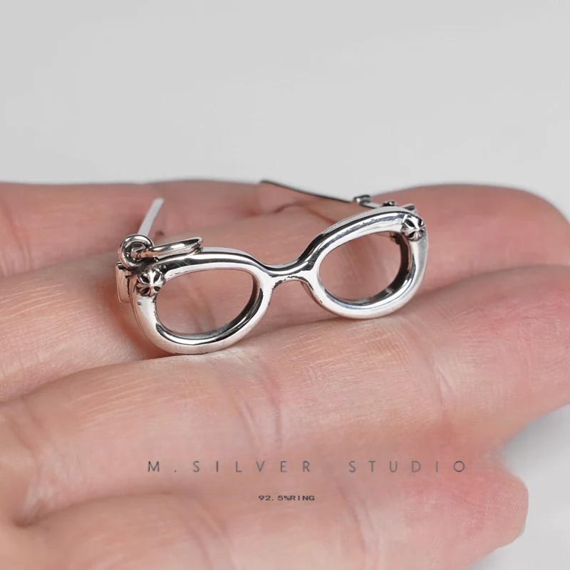 Chrome Hearts Cross Ring - Gothic 925 Sterling Silver Jewelry | David Studio