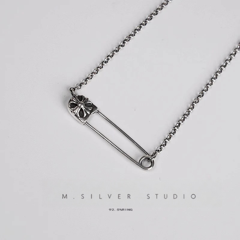 Chrome Hearts Cross Ring - Gothic 925 Sterling Silver Jewelry | David Studio