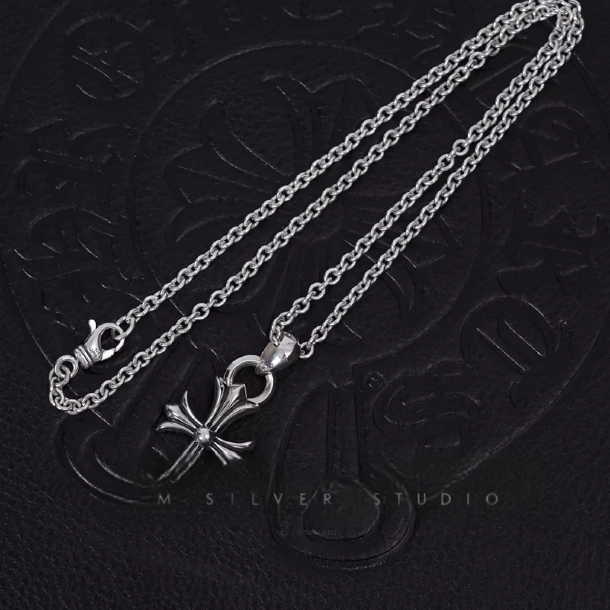 Chrome Hearts Cross Ring - Gothic 925 Sterling Silver Jewelry | David Studio