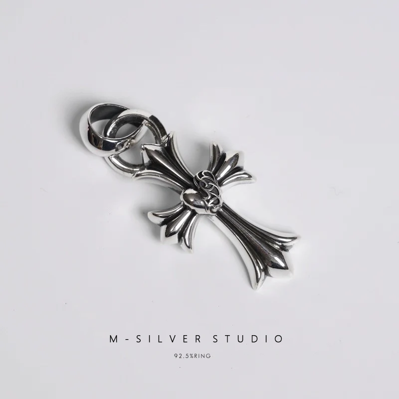 Chrome Hearts Cross Ring - Gothic 925 Sterling Silver Jewelry | David Studio