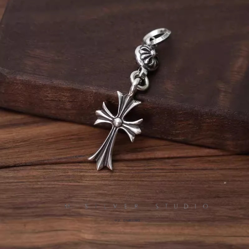 Chrome Hearts Cross Ring - Gothic 925 Sterling Silver Jewelry | David Studio