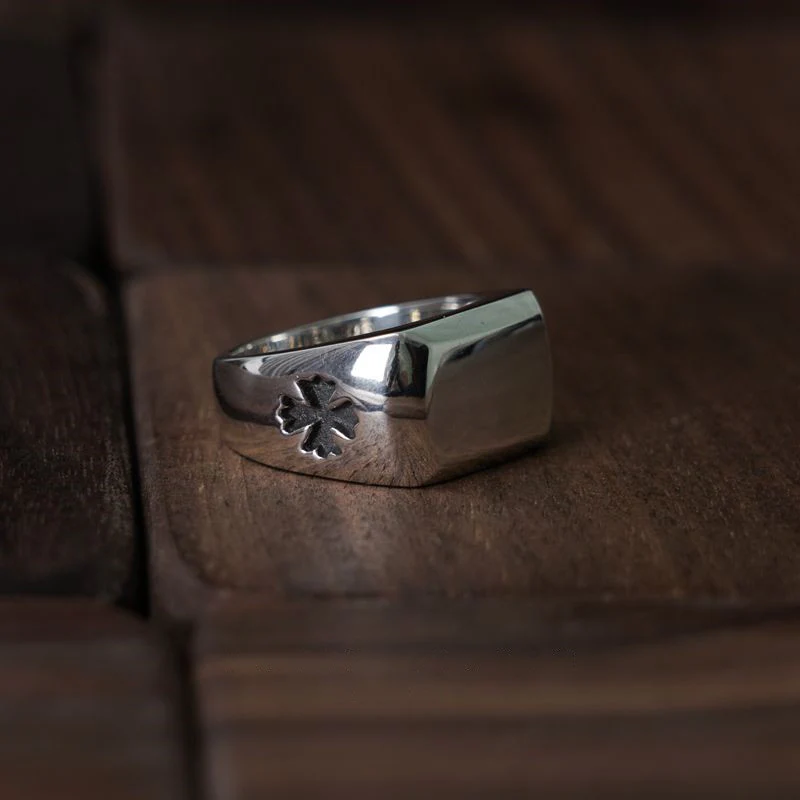 Chrome Hearts Cross Ring - Gothic 925 Sterling Silver Jewelry | David Studio