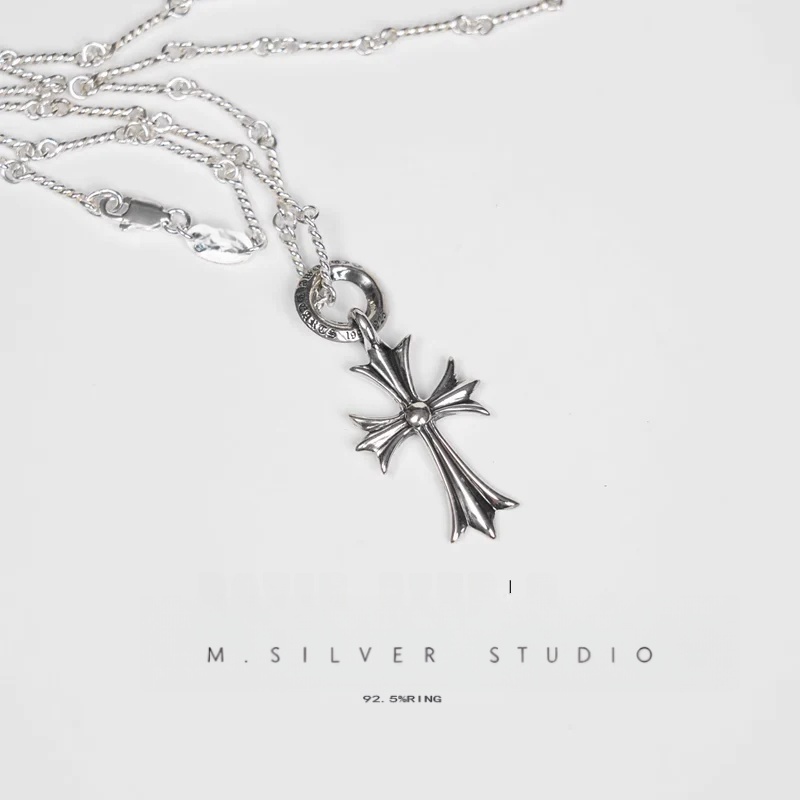 Chrome Hearts Cross Ring - Gothic 925 Sterling Silver Jewelry | David Studio