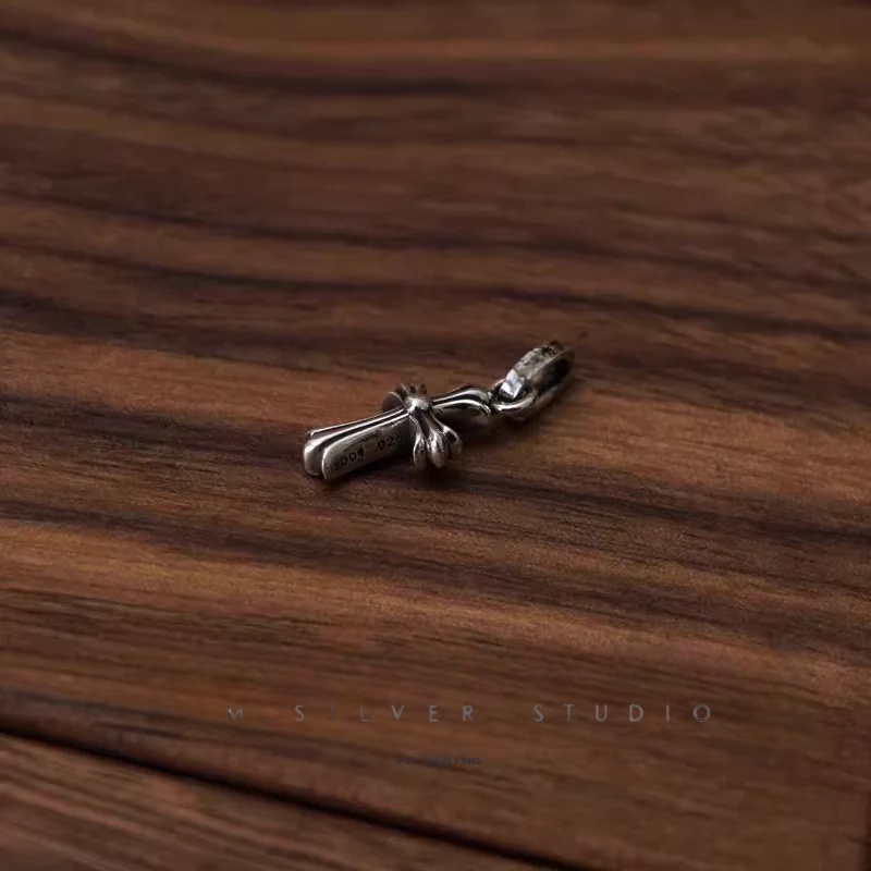 Chrome Hearts Cross Ring - Gothic 925 Sterling Silver Jewelry | David Studio