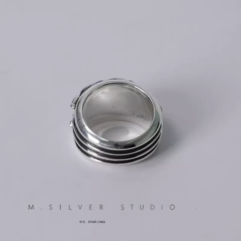 Chrome Hearts Cross Ring - Gothic 925 Sterling Silver Jewelry | David Studio