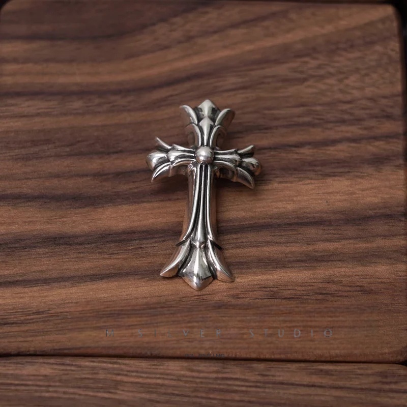 Chrome Hearts Cross Ring - Gothic 925 Sterling Silver Jewelry | David Studio