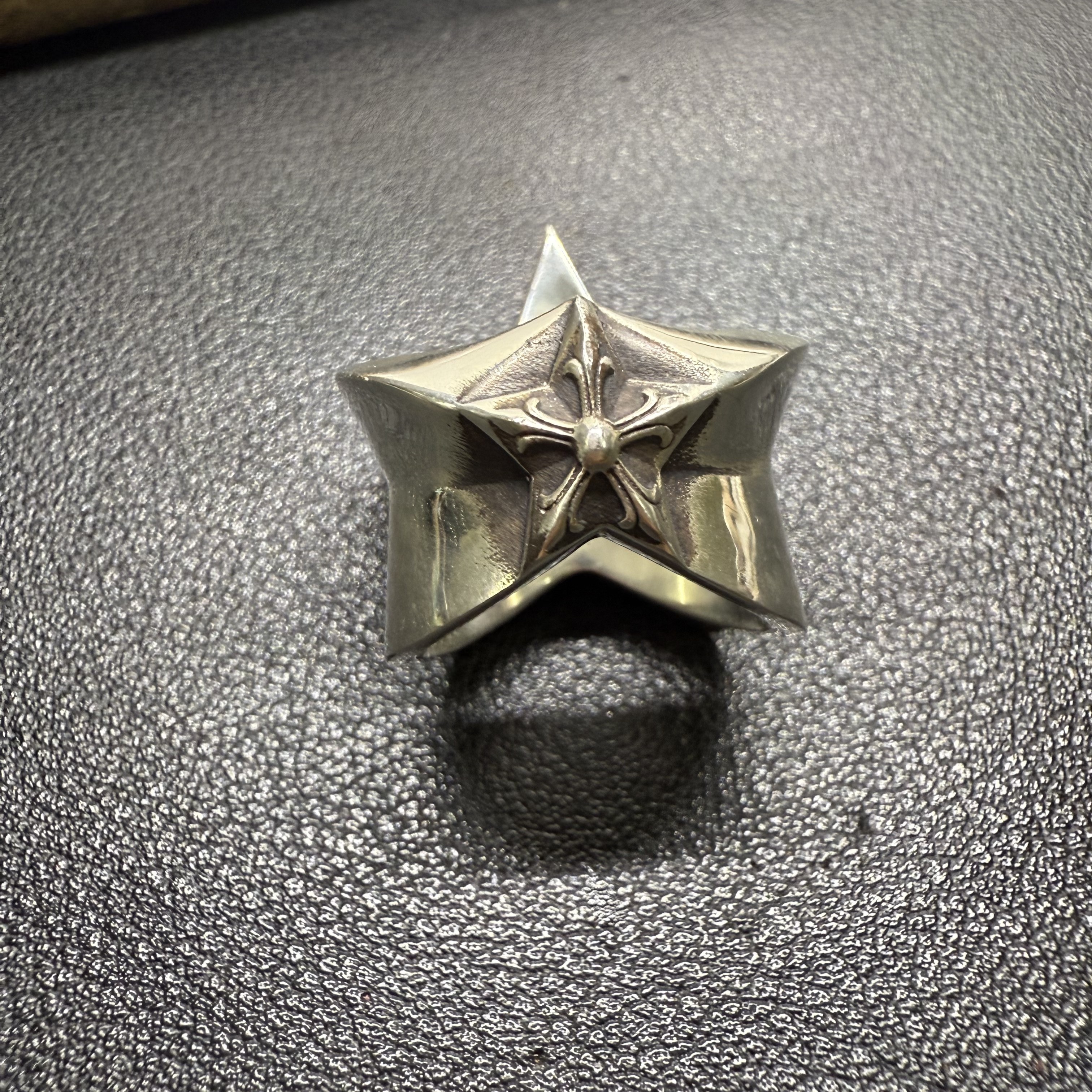 Chrome Hearts Cross Ring - Gothic 925 Sterling Silver Jewelry | David Studio