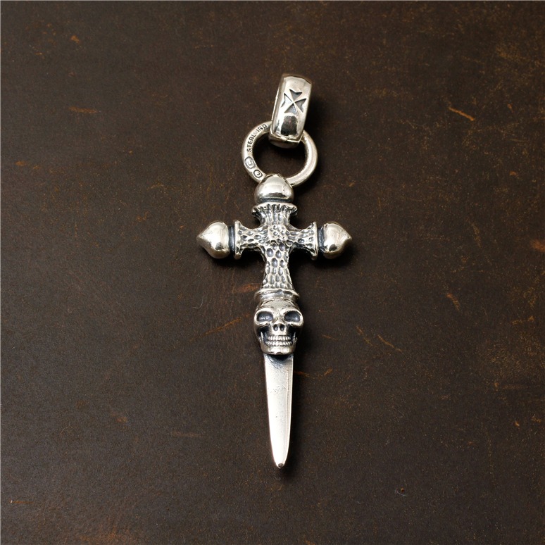 Chrome Hearts Cross Ring - Gothic 925 Sterling Silver Jewelry | David Studio