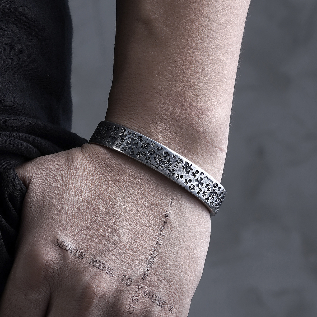 Chrome Hearts Cross Ring - Gothic 925 Sterling Silver Jewelry | David Studio